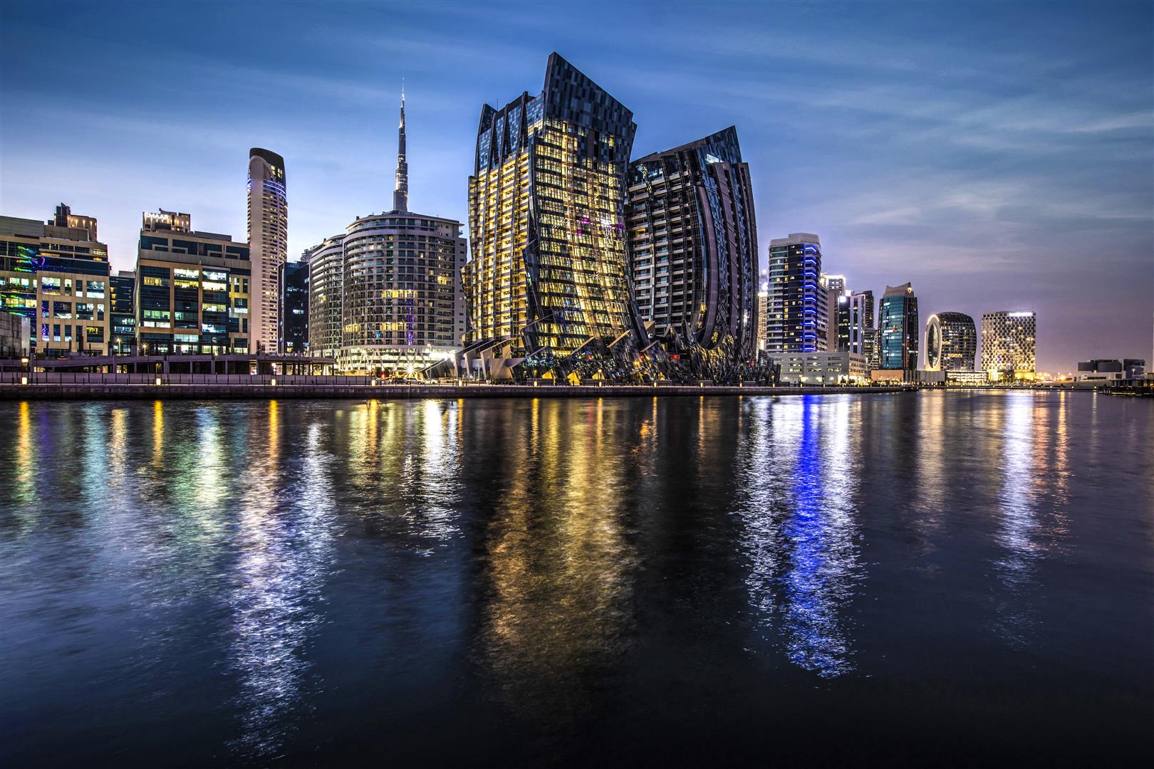 2 bed property in Da Vinci Tower, Dubai
